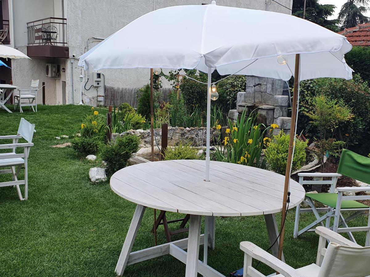 קאלאבאקה Theatro Hotel Odysseon מראה חיצוני תמונה