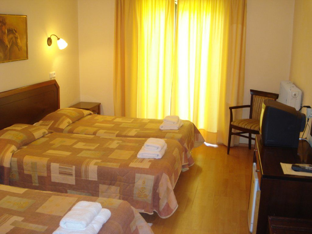 קאלאבאקה Theatro Hotel Odysseon מראה חיצוני תמונה