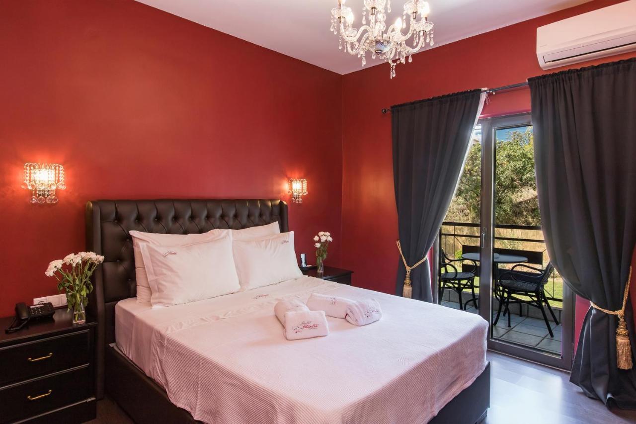 קאלאבאקה Theatro Hotel Odysseon מראה חיצוני תמונה